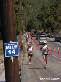 Stanfield Cutoff was bustling, with both half-marathoners and marathoners--and yet traffic flow in both directions.