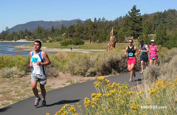 This year's marathon offered the most scenic of routes, most of which ran along Big Bear Lake (and, here, included the Alpine Pedal Path).