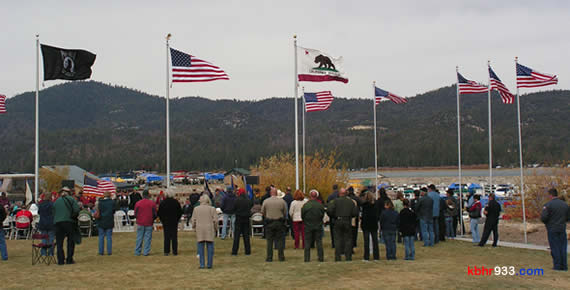 Big Bear Valley's veterans, as well as the general public and military families, joined the American Legion and our local Marine Corps Detachment for the 11/11 ceremony, which began at 11:11.
